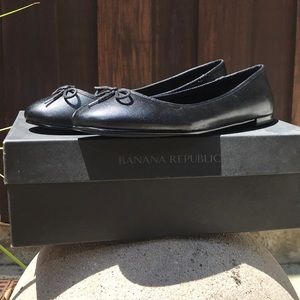 Banana Republic Ballet Flats